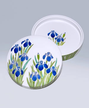 「色絵杜若陶筥」2026年径30.5×高11.5㎝