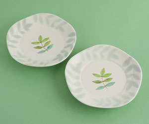 「色絵」2020年各径葉文皿各20×高3㎝